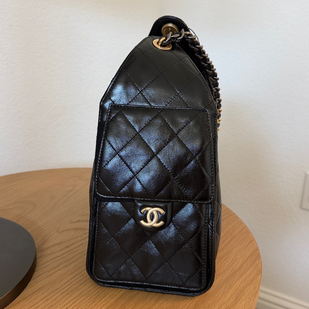 New Chanel 25 Handbag Small Calfskin Black with Two Tone Hardware - Picture 15 of 16